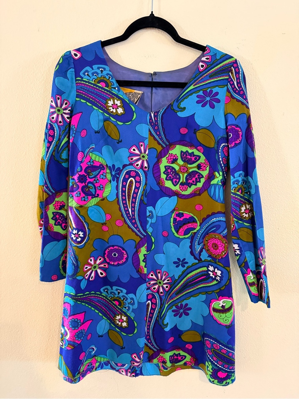 Diana for Sambo London Concepts Psychedelic mod shift dress paisley bright color
